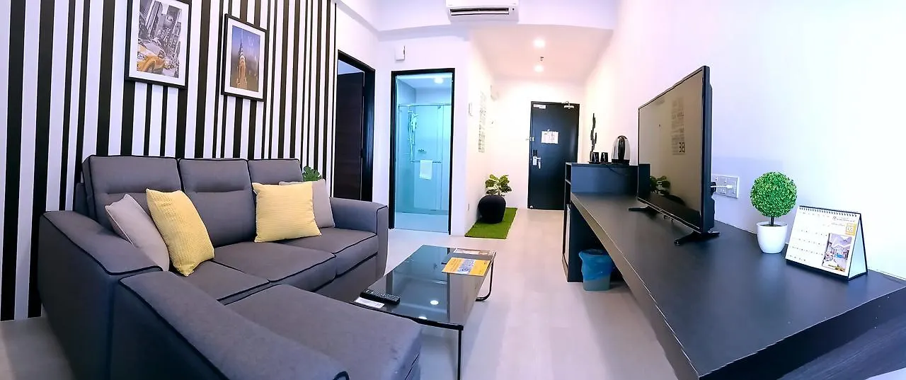 Manhattan Hotel Ipoh 3*,